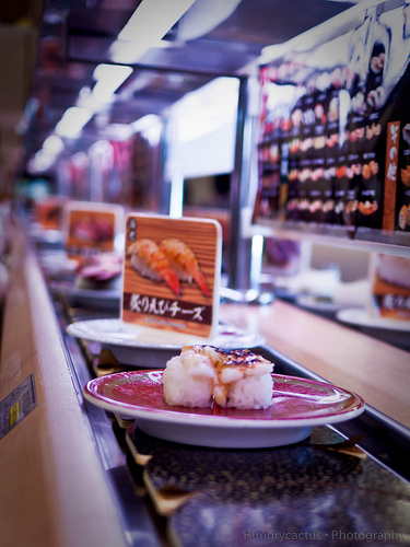 Conveyor belt sushi