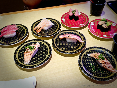 Conveyor belt sushi